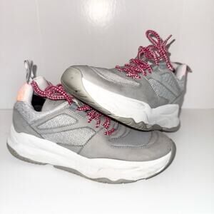 P448 Luke Shabby Grey Sneaker Size 37 US 6.5-7 Women
Designer Trainer Chunky